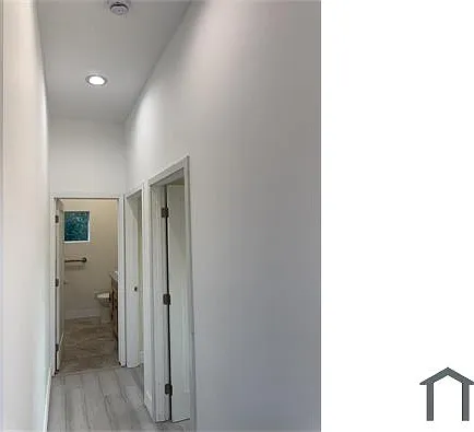 3 bed, 1171 sqft, $5,000 — Photo 2