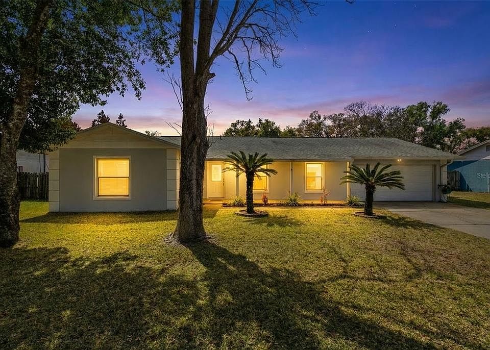 1st image of 954 Apple Ln