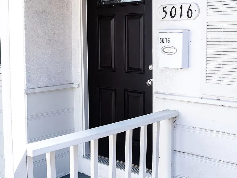 5016 Kester Ave — Photo 3
