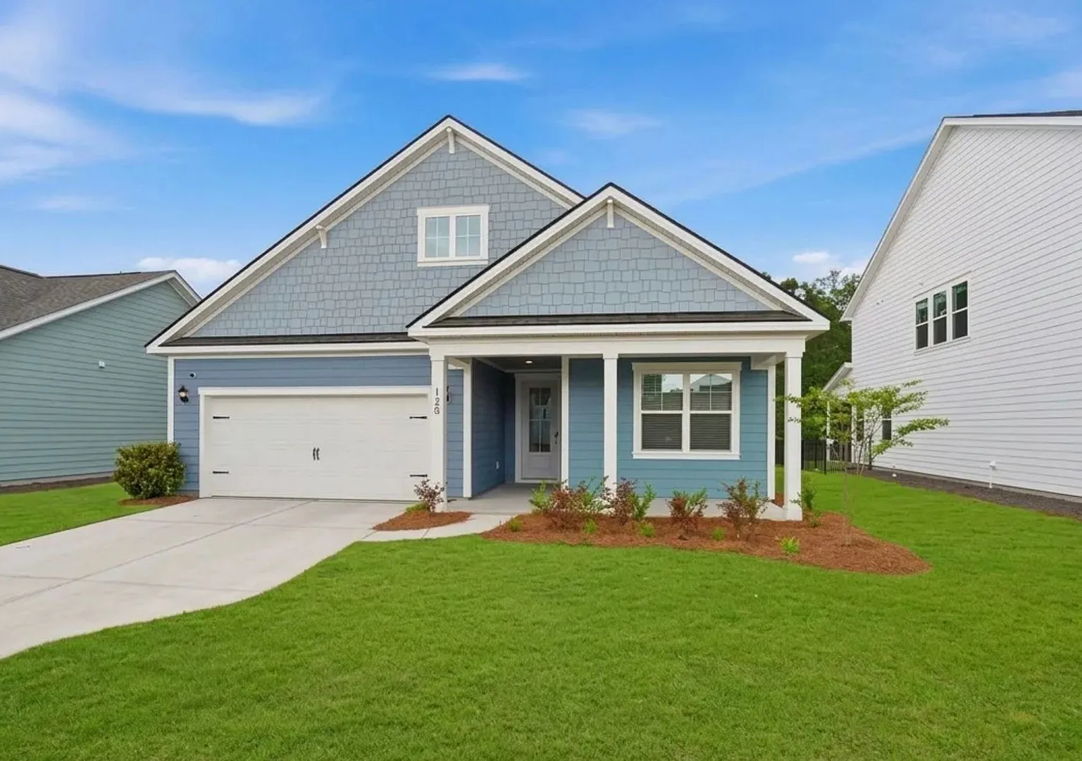Charming 4-bedroom, 2-bath home in Summerville, SC — Photo 3