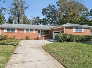 3825 Meek Dr, Jacksonville, FL 32277
