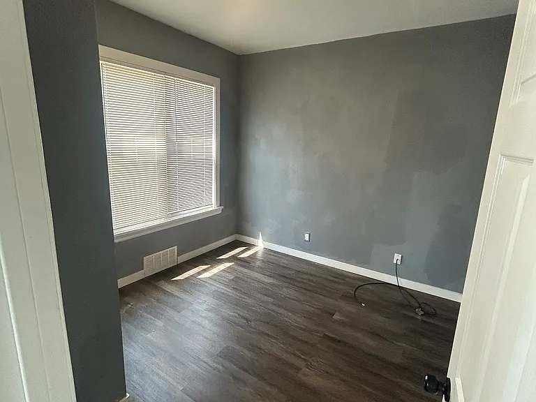 2116 W Atkinson Ave — Photo 7