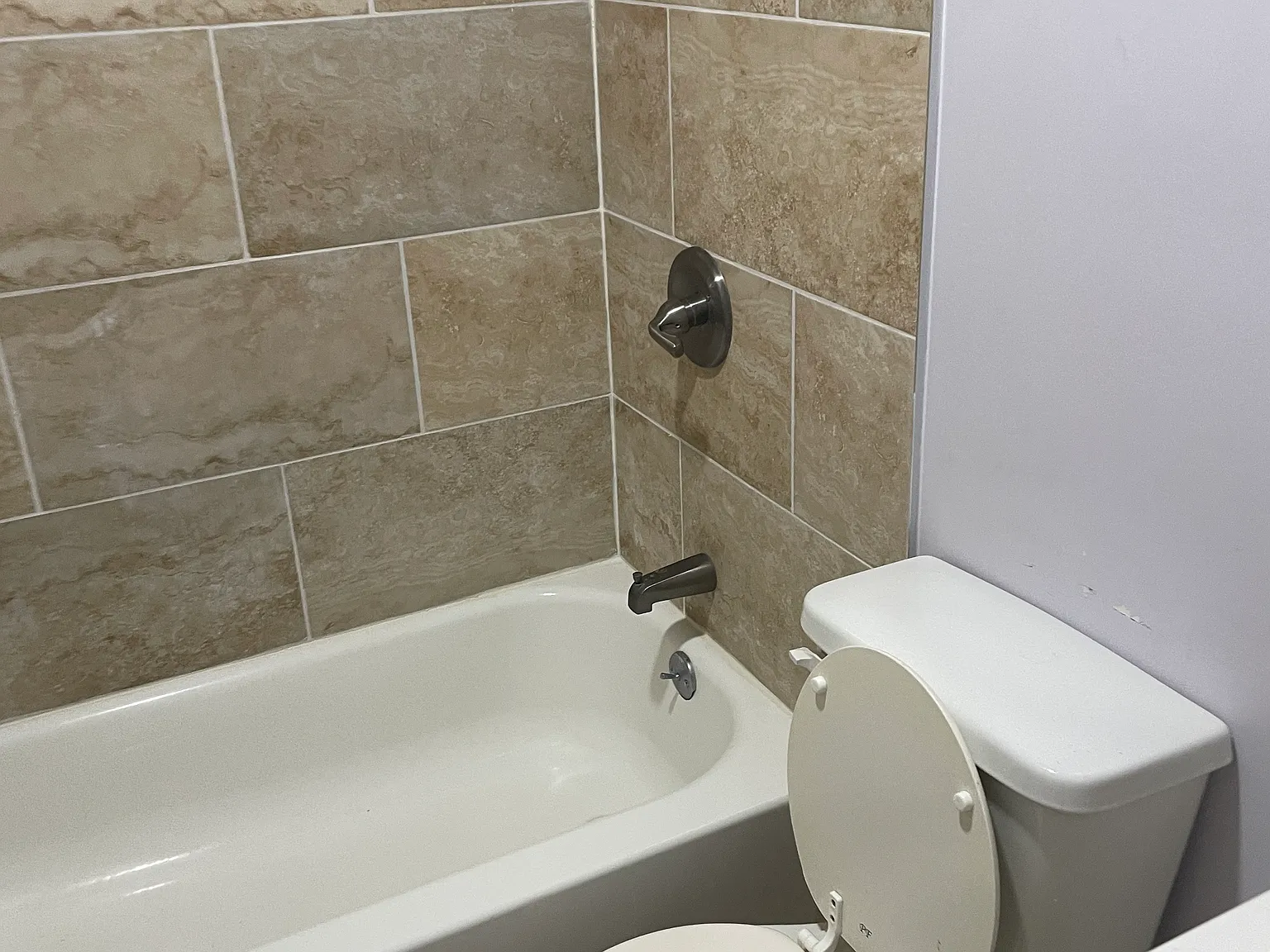 2 bed, $950 — Photo 2