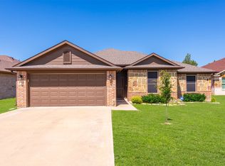 1417 Avenue C, Grand Prairie, TX 75051