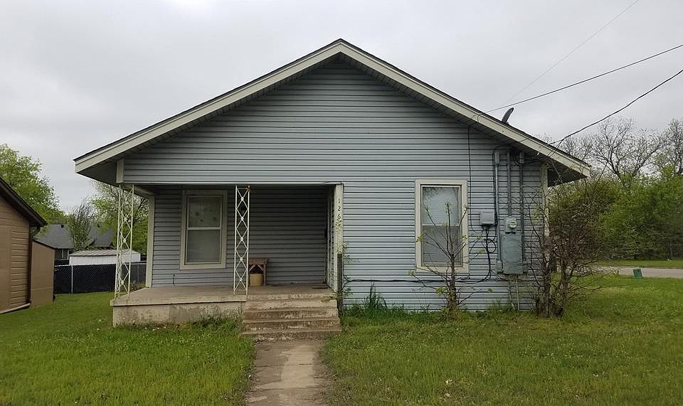 1st image of 126 N Burdette Ave
