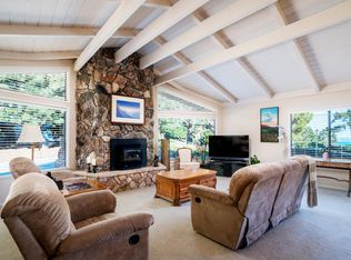 9 Sommerset Vale, Monterey, CA 93940