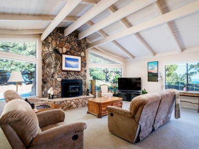 9 Sommerset Vale, Monterey, CA, 93940