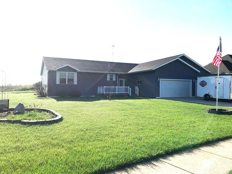 1st image of 3201 Keokuk Ave