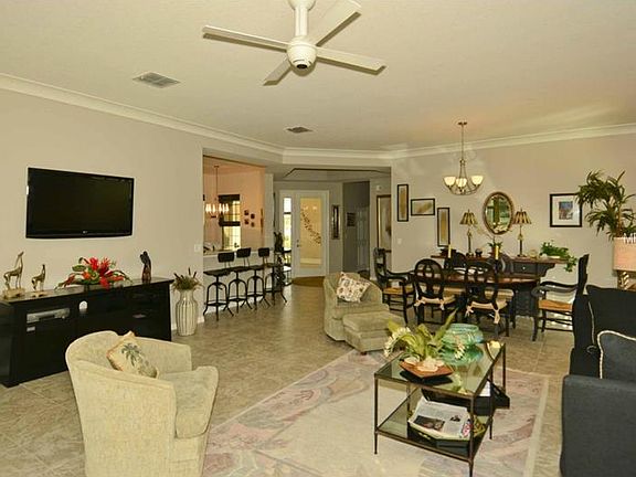 5th image of 15902 Cobble Mill Dr