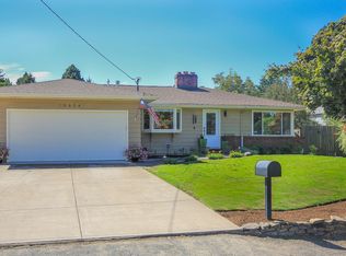 10634 SW Cook Ln, Tigard, OR 97223