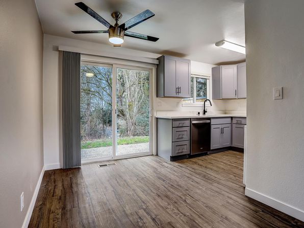 4824 110th Avenue Ct E #4824D