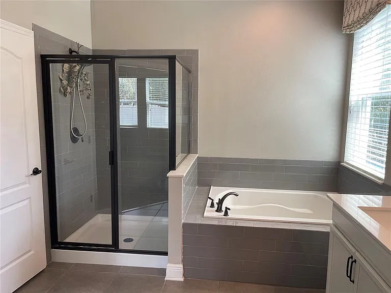 3560 Pixie Ln — Photo 67