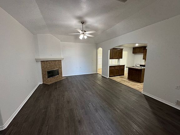 2nd image of 404 Pittman Ave