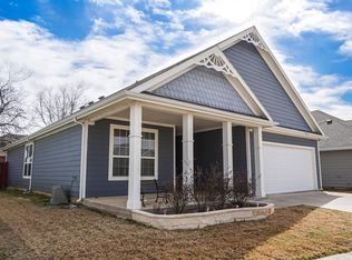 2312 Arrowhead Dr, Denton, TX 76207