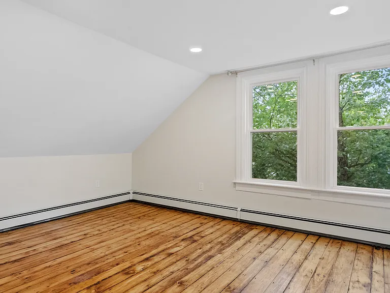 30 Wood St #30 — Photo 5