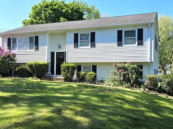 8 Hillside Rd, Mansfield Twp., NJ 07840