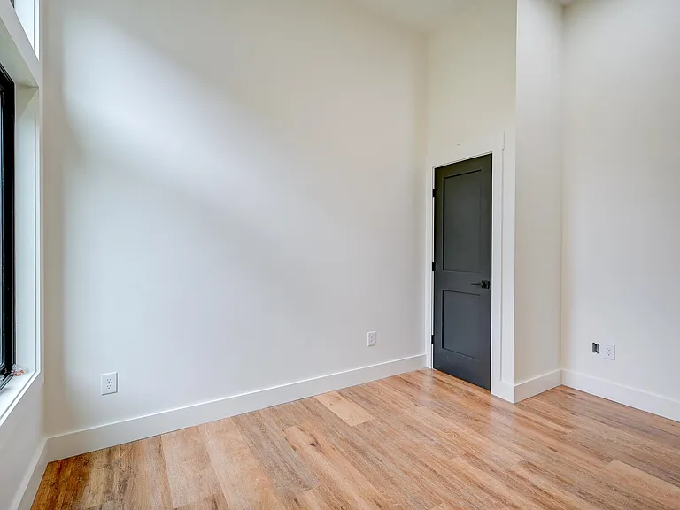 19 Hidden Glade Dr — Photo 38