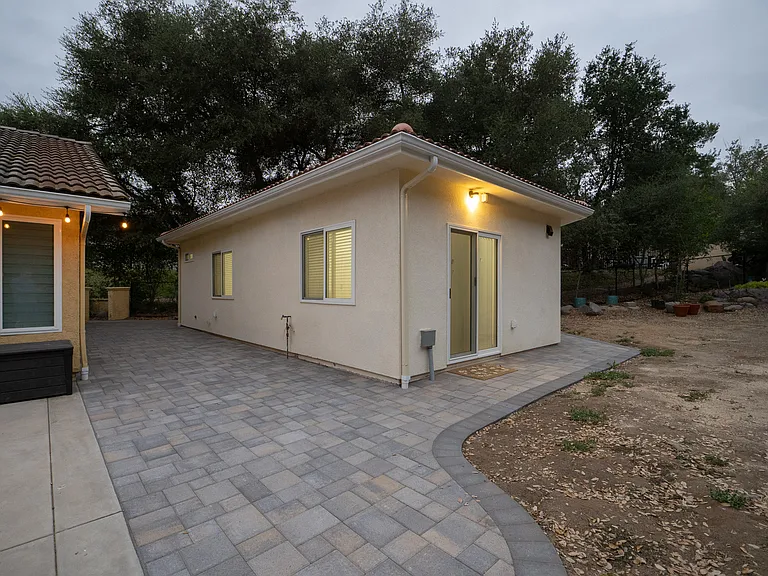 Lake Poway Rd — Photo 11