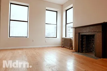 Rented by Mdrn Residential