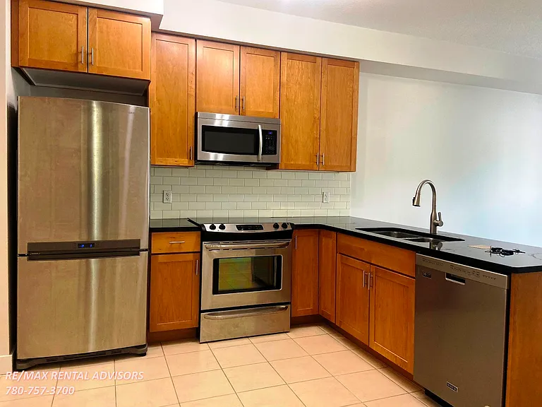11518 76th Ave NW #28 — Photo 3