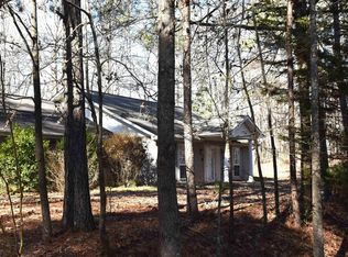 702 Old Rockford Rd, Sylacauga, AL 35150