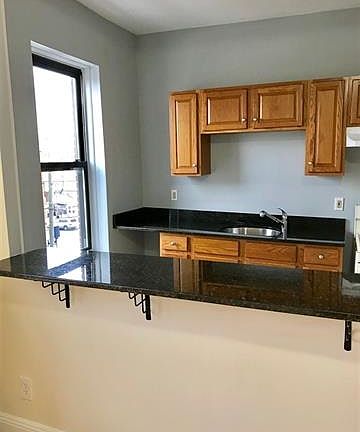 2nd image of 680 Kennedy Blvd APT 302