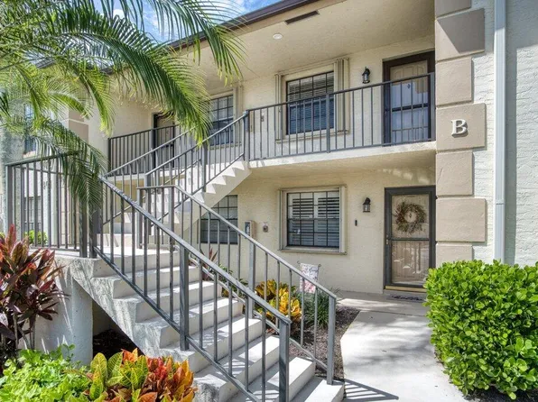 1402 Pinecrest Circle #B, Jupiter, FL 33458