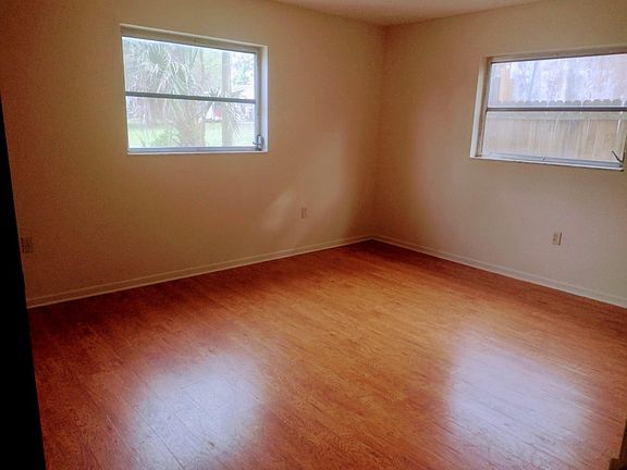 2nd image of 5403 Drinkard Dr #1