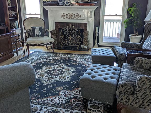 5th image of 11 Spring View Ln