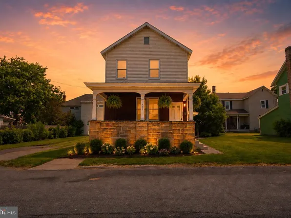 408 N 7th St, Philipsburg, PA 16866