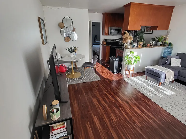 2651 A St — Photo 9