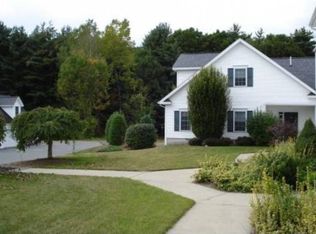 565 Bay Rd, Queensbury, NY 12804