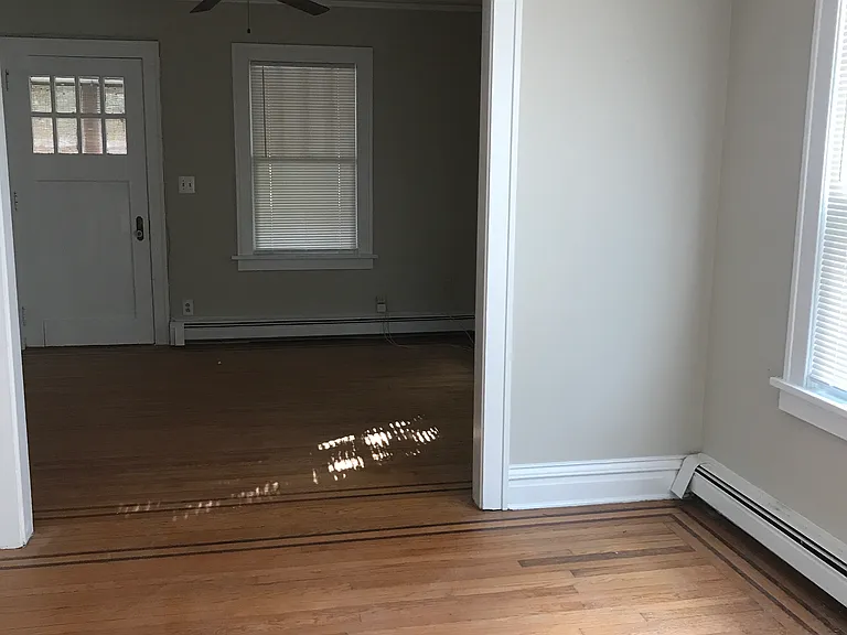 17 Liberty St #1 — Photo 6