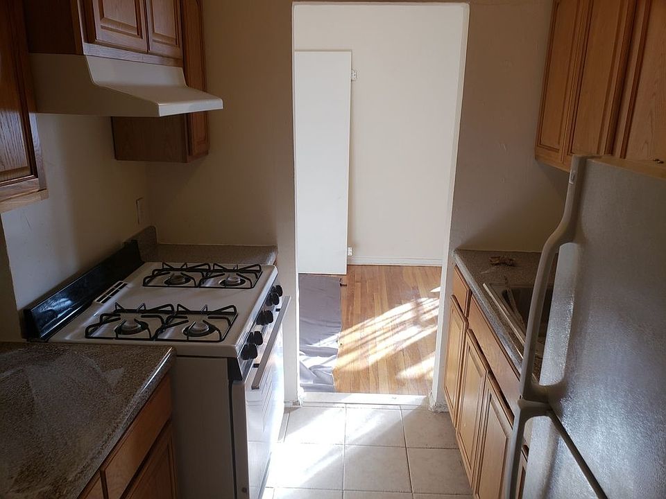 1st image of 130 Clarkson Ave APT 5A