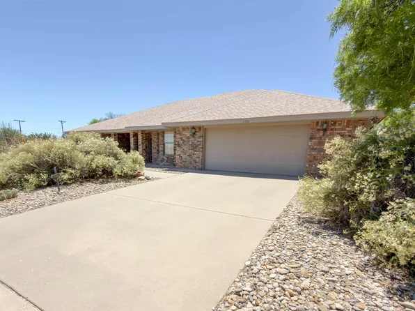 3300 Estrellita Dr, Roswell, NM 88201