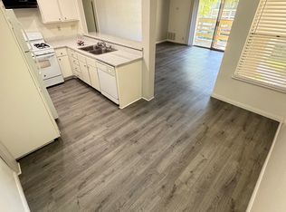 1133 E Alosta Ave #A206, Azusa, CA 91702