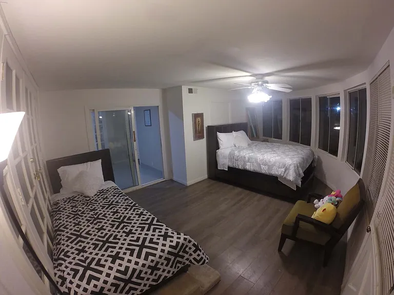 4902 Coke Ave #5 — Photo 5