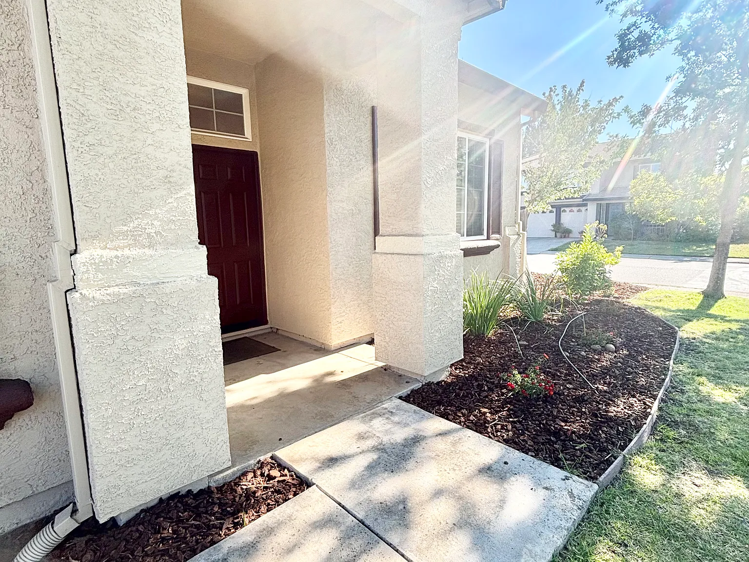 3 bed, 1733 sqft, $3,150 — Photo 3