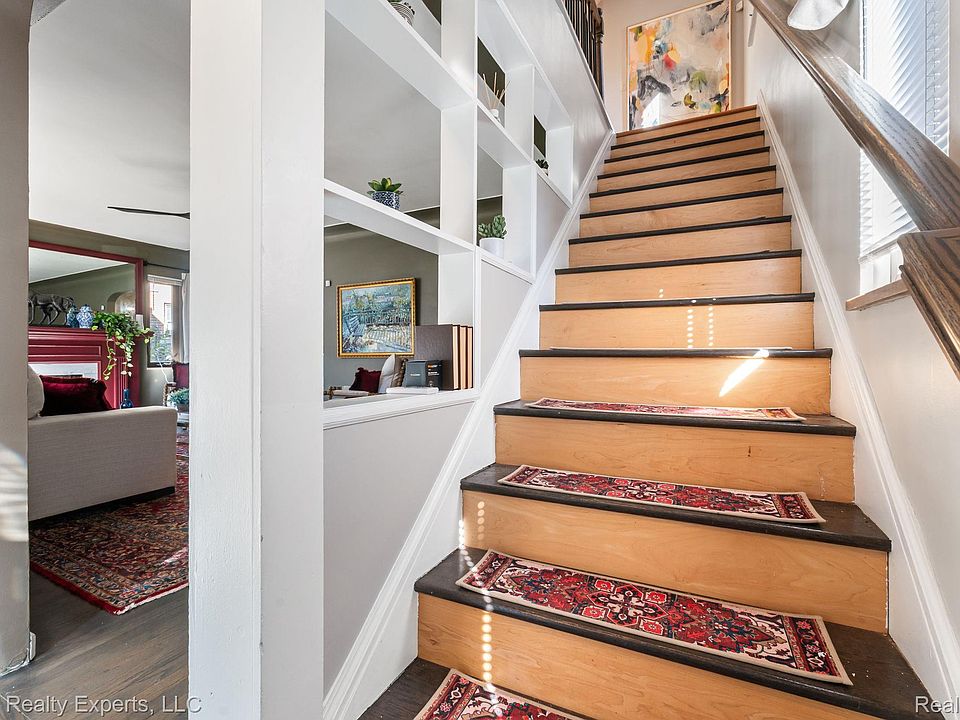 64 Illinois Ave, photo 24