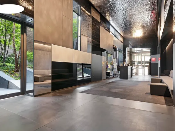 100 Eleventh Avenue image 13 of 16