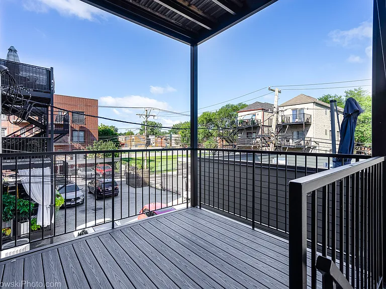 Rear balcony