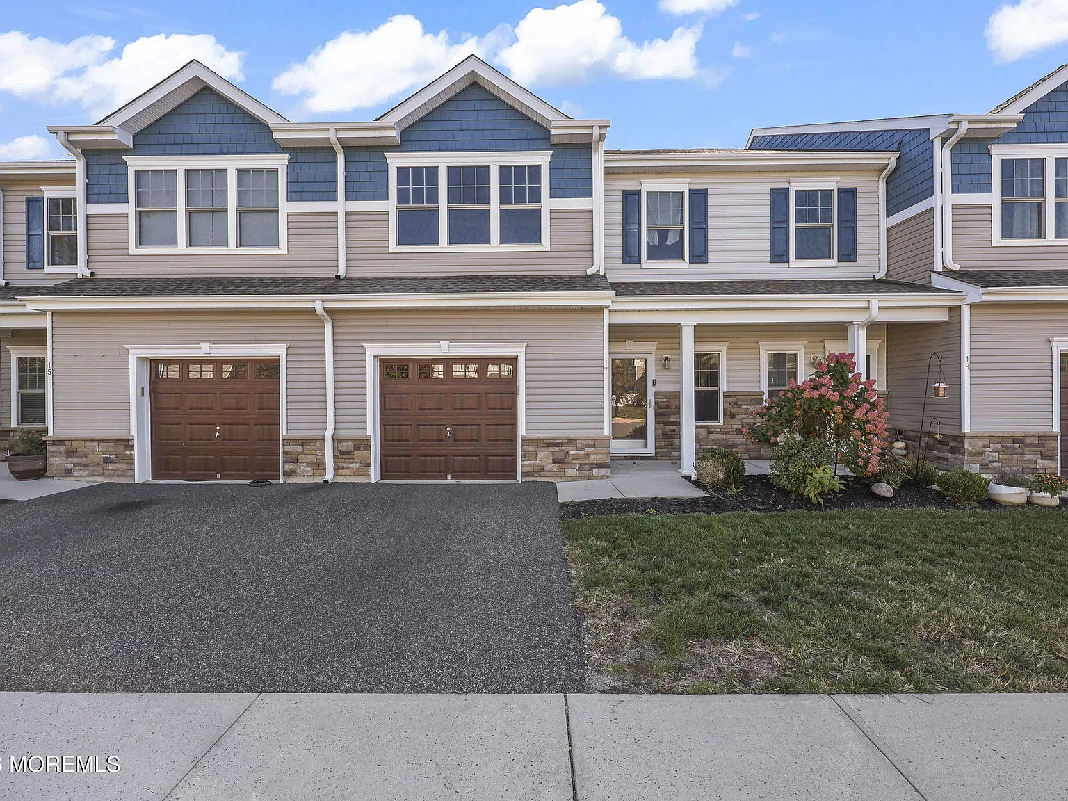 3 bed, 1842 sqft, $3,475 — Photo 1