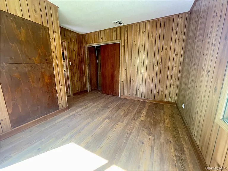 4 Old Turnpike Rd — Photo 25