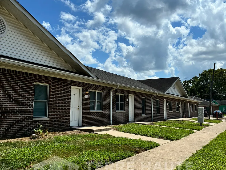 275 N 18th St #275