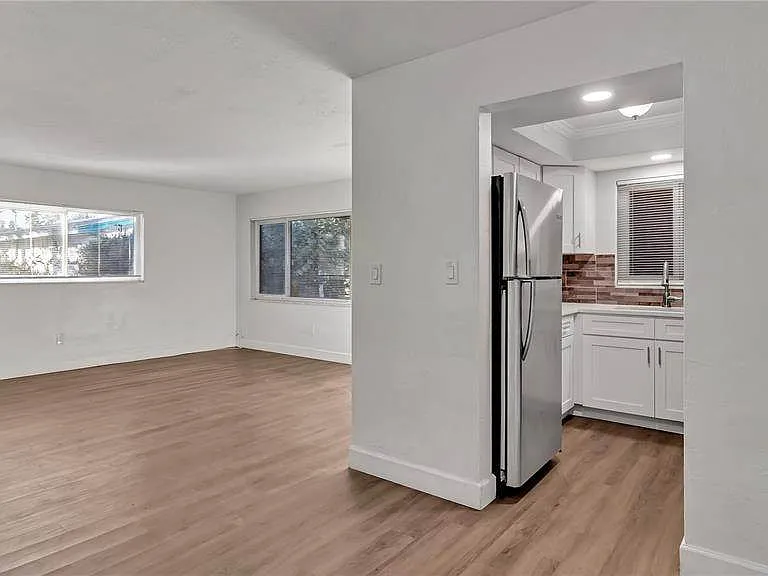 5900 22nd Ave N #1 — Photo 8