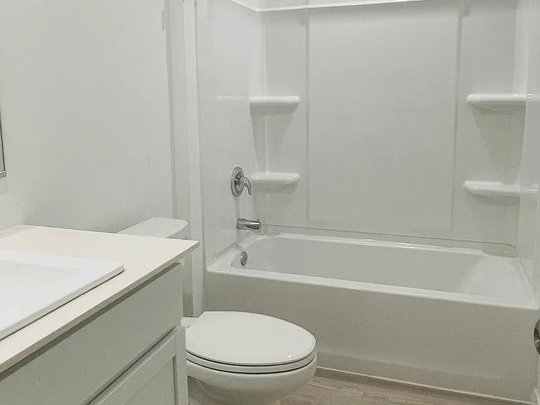 1405 Merlin Bluff St — Photo 10
