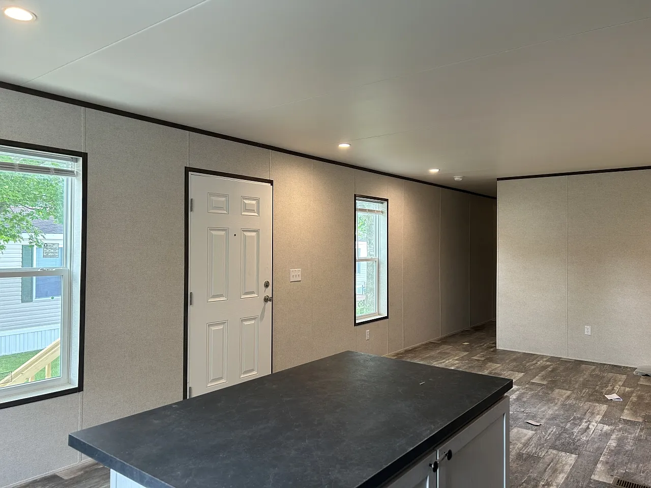 Stonecrest Manor — Photo 2