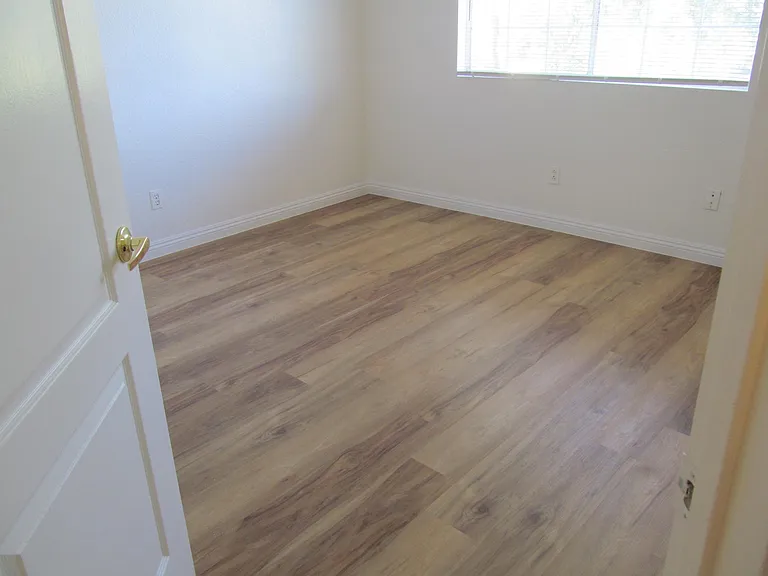 8701 Crescent Ridge Ln — Photo 17