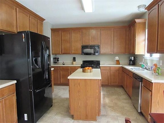 5th image of 1181 Burgess Dr