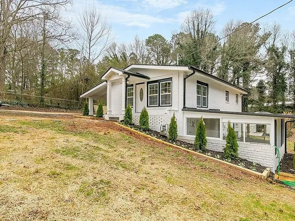 3555 Karen Ln NW, Kennesaw, GA 30144